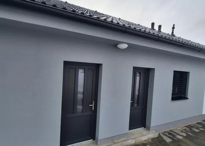 Apartmanove S Bazenem Апартаменты *