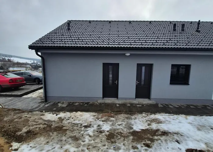 Apartmanove S Bazenem *